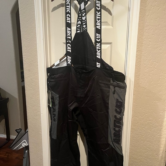 ARTIC CAT PTS,TEAM ARCTIC MECHANIC LArctic Cat Black Snow...